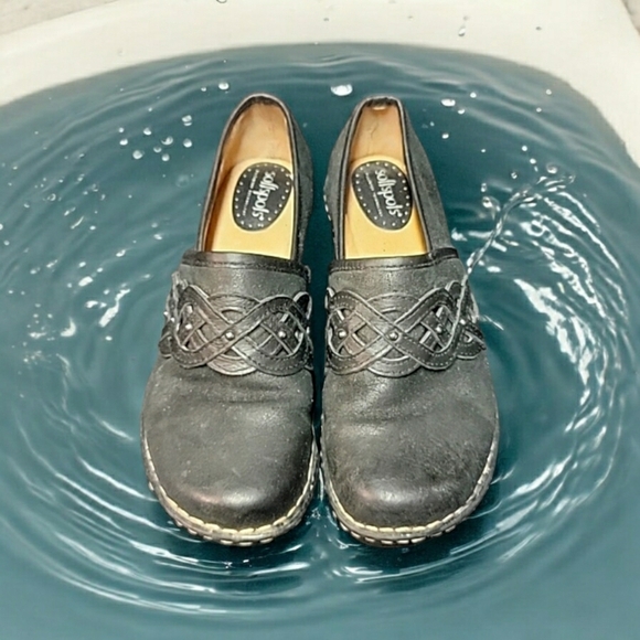 Softspots leather Clogs  Woman's Size 10 in excellent condition. - Picture 5 of 5